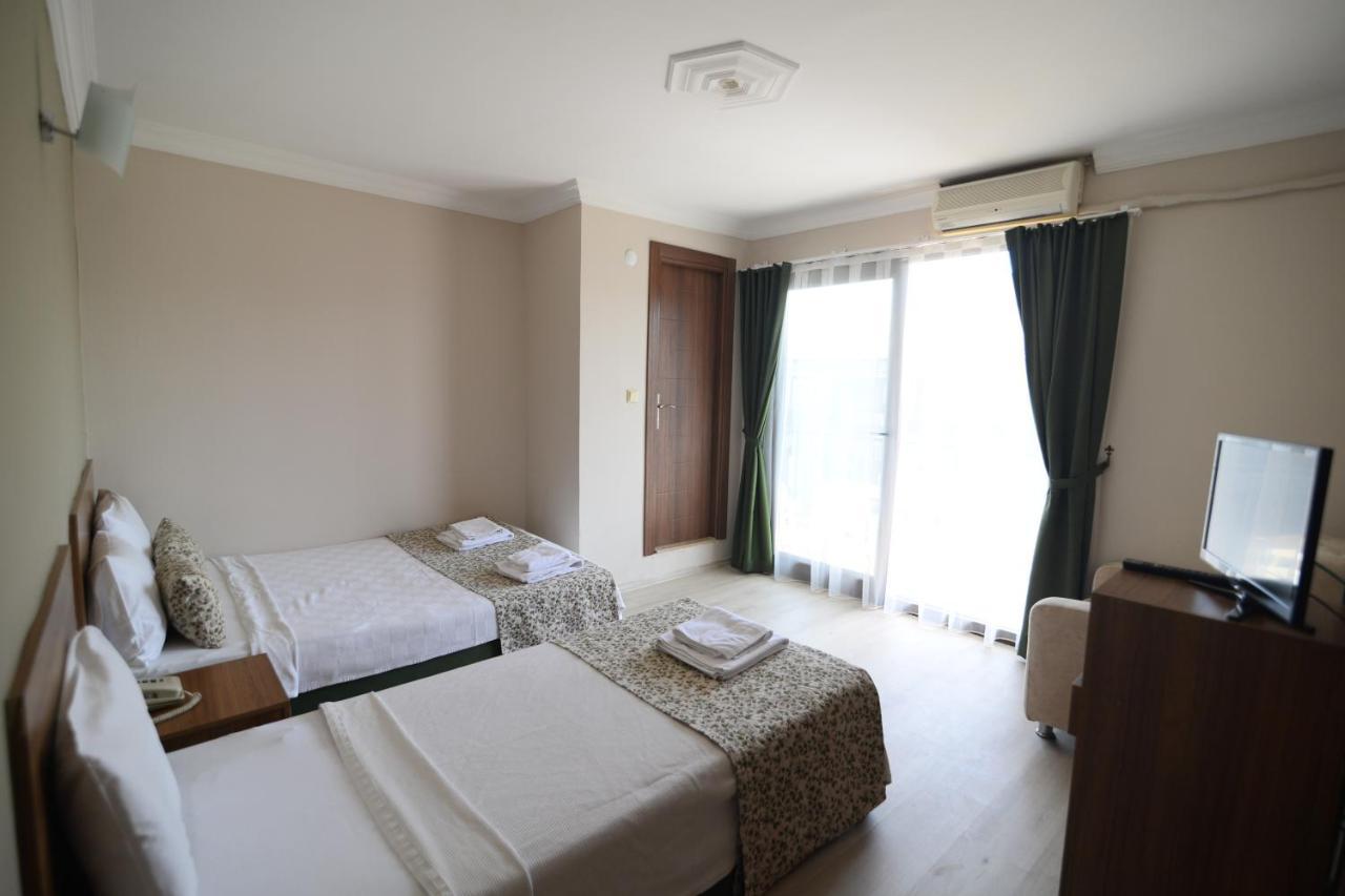 Og-Erim Hotel คูซาดาซี ภายนอก รูปภาพ